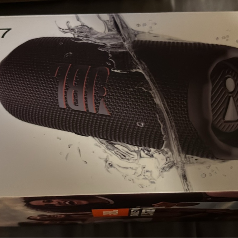JBL Black Adventure Speaker